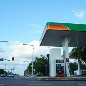 Preço da gasolina em Uberlândia (MG) tem queda; confira valor preço da gasolina em Uberlândia